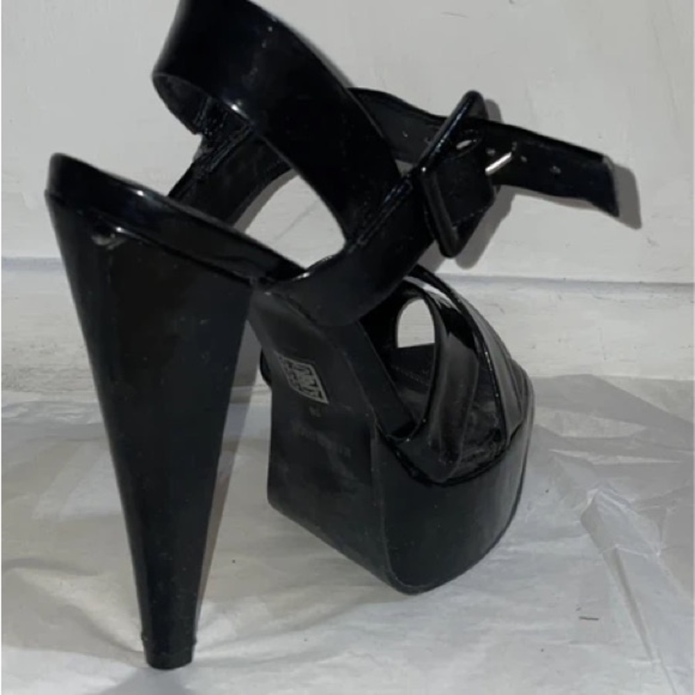 Chic Black Platform Heels - image 2